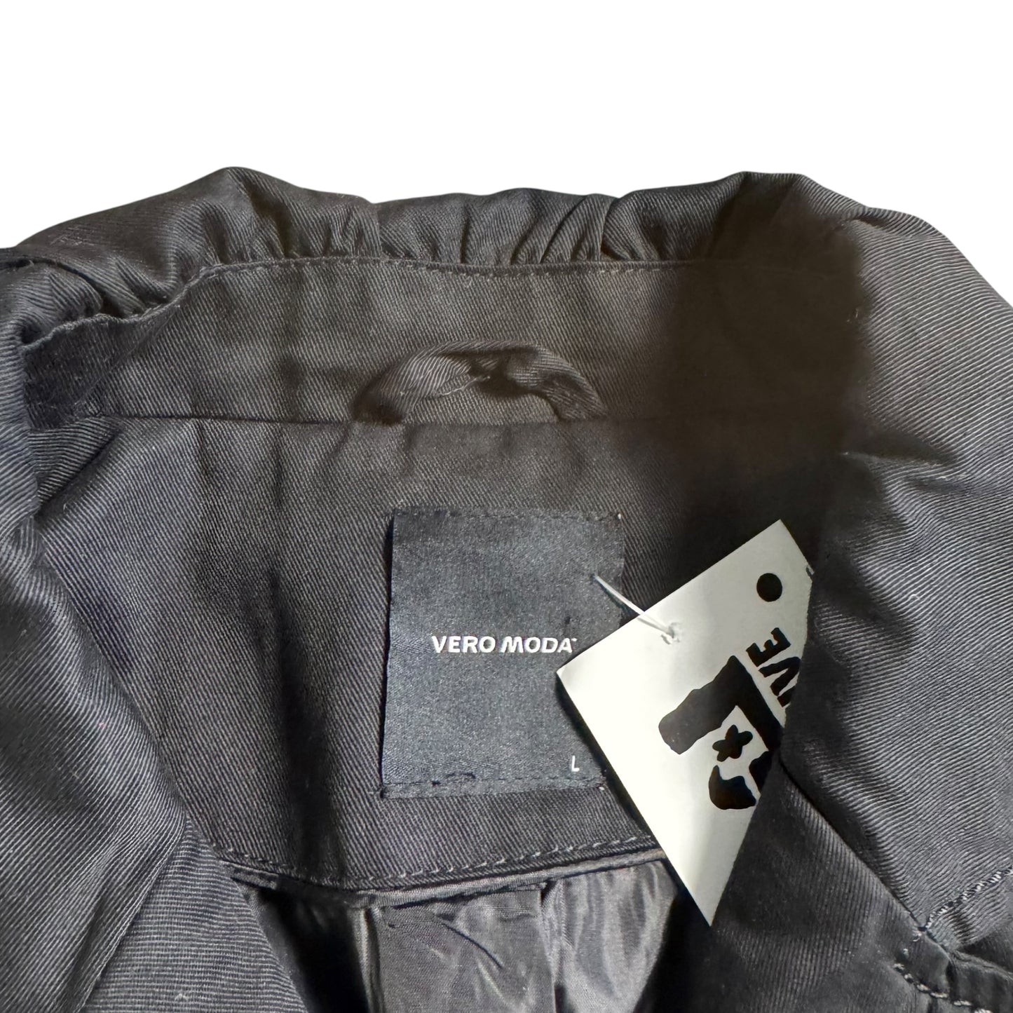 VERO MODE BLACK JACKET - L