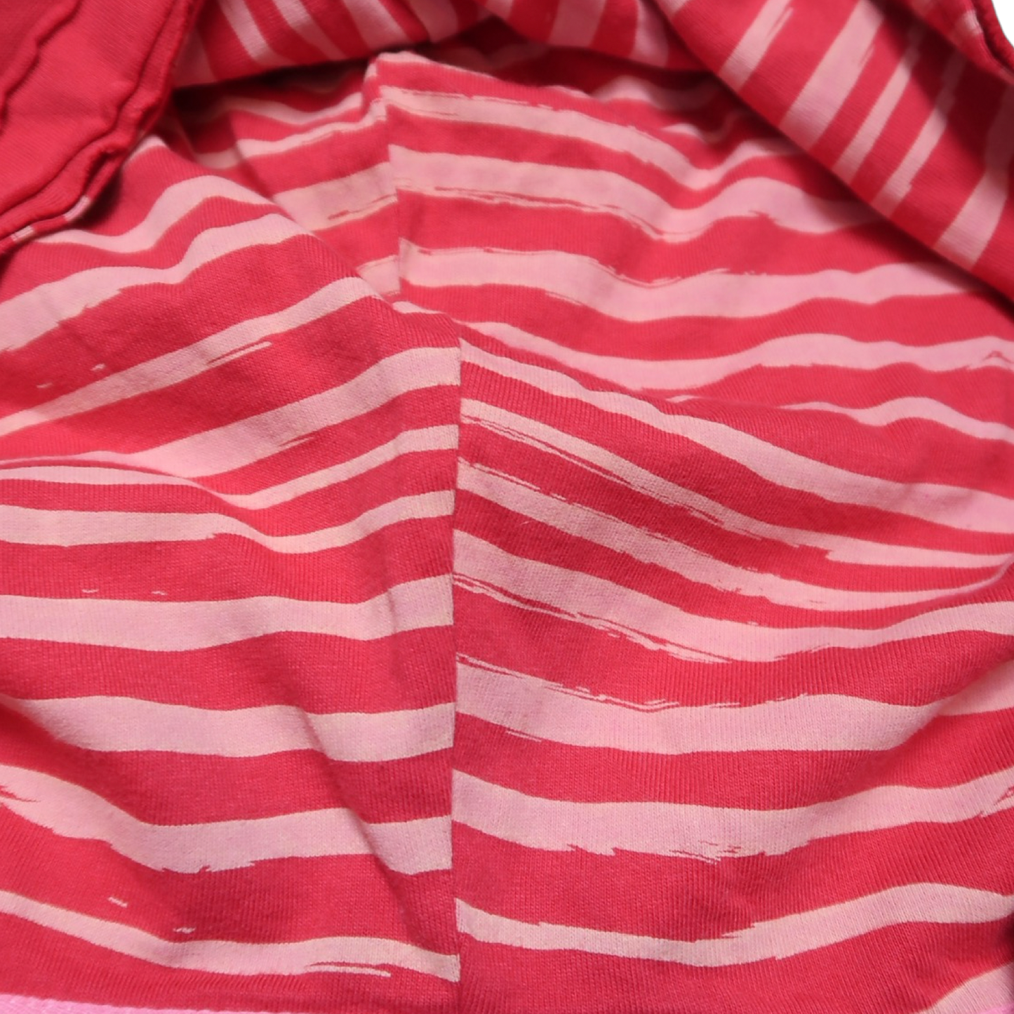 RED HOODIE - XL