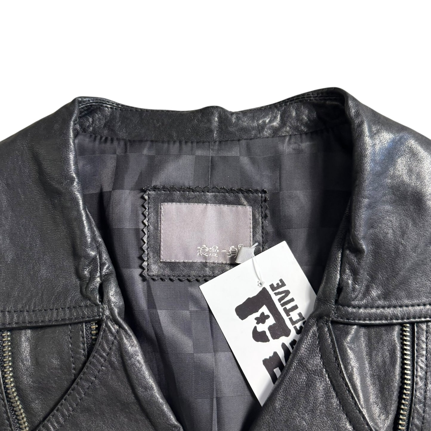 VINTAGE BLACK LEATHER JACKET - S