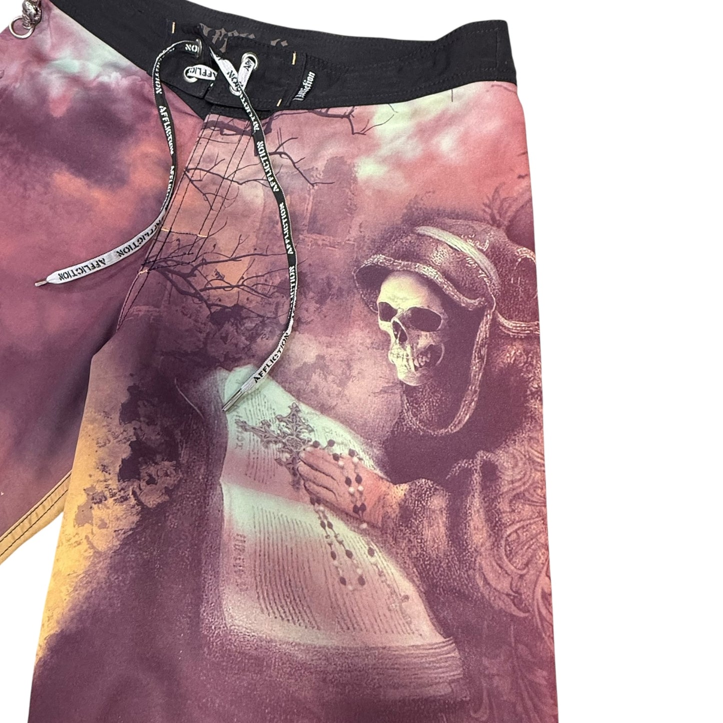 AFFLICTION BOARD SHORTS - 32”