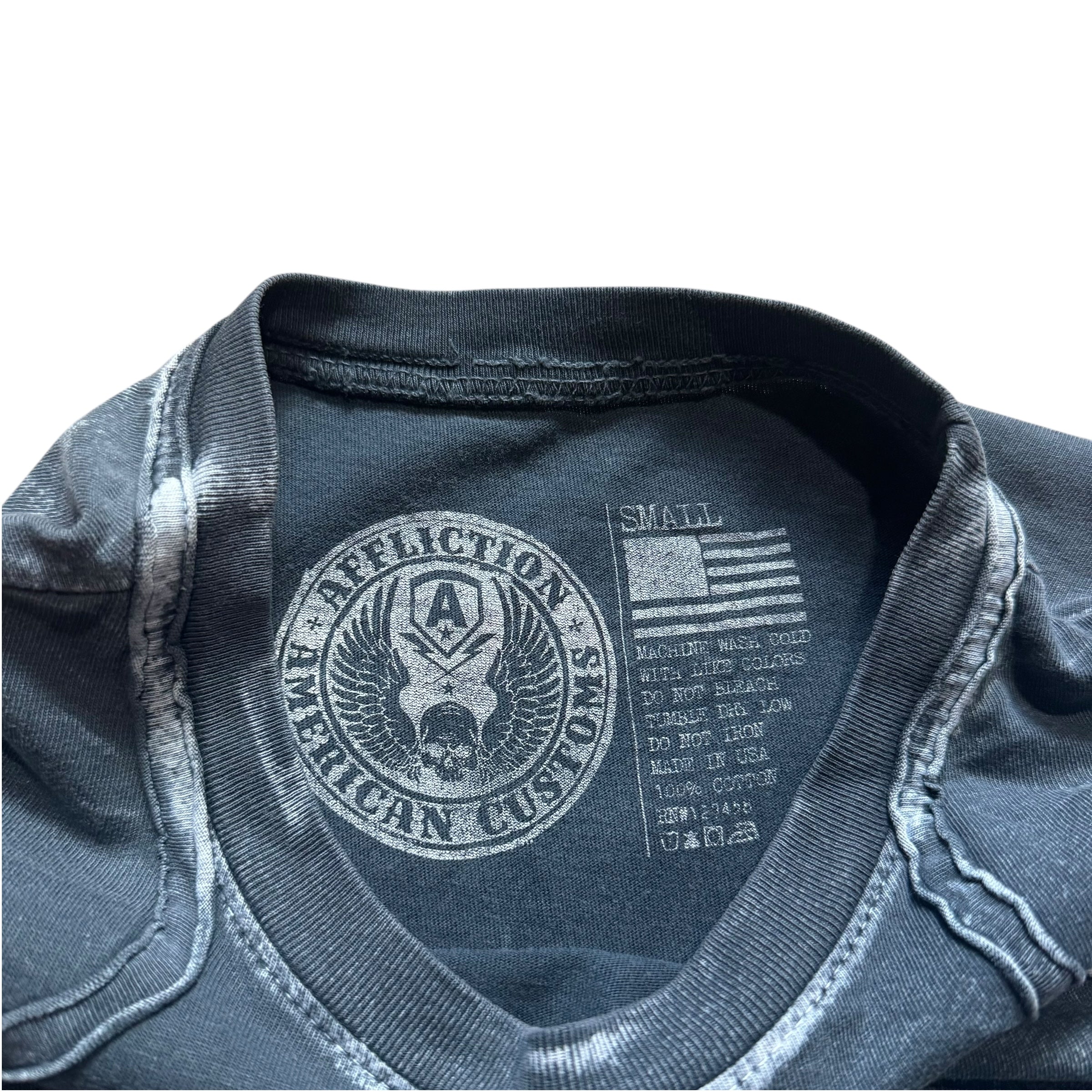 AFFLICTION VINTAGE TEE - M