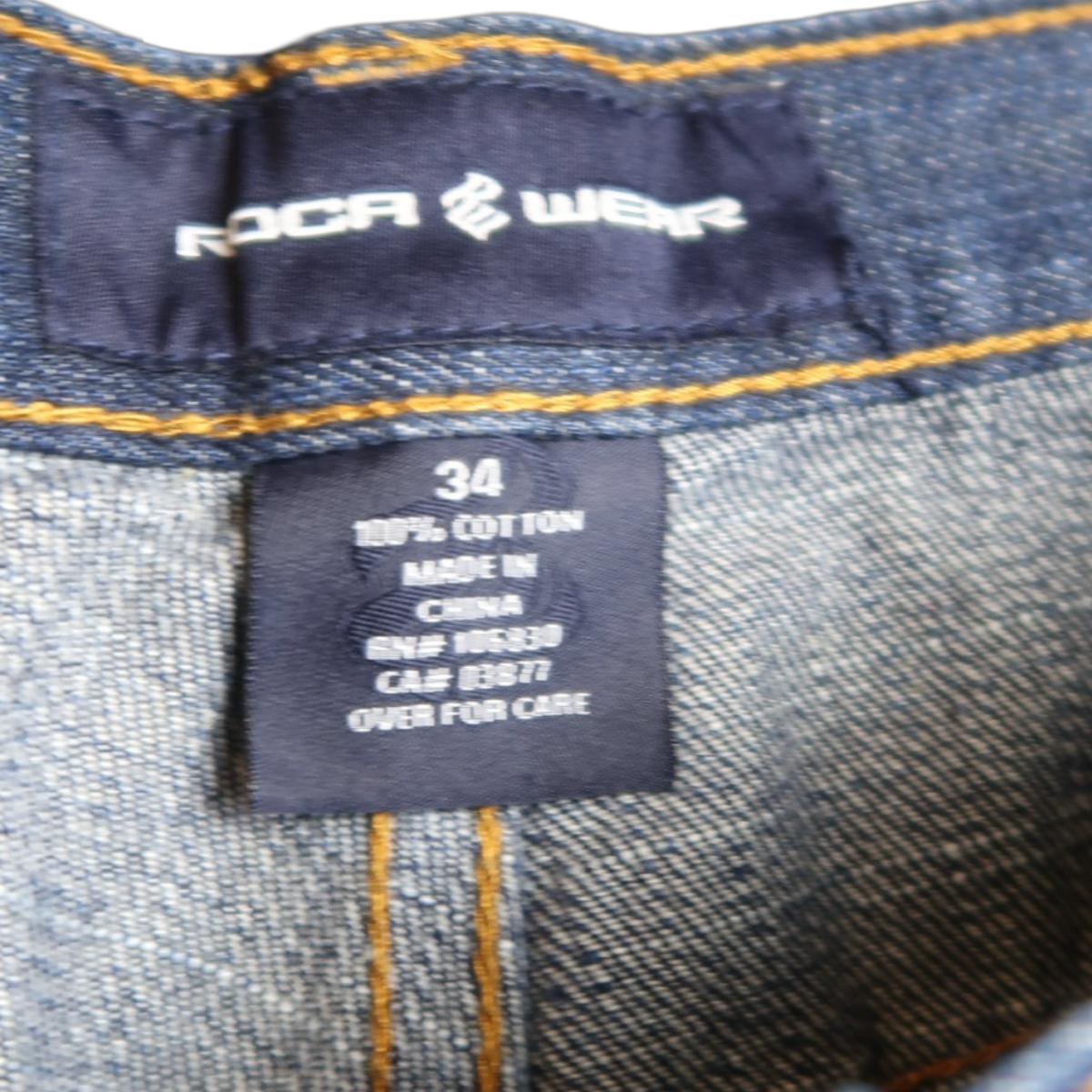 ROCAWEAR JORTS - 34"