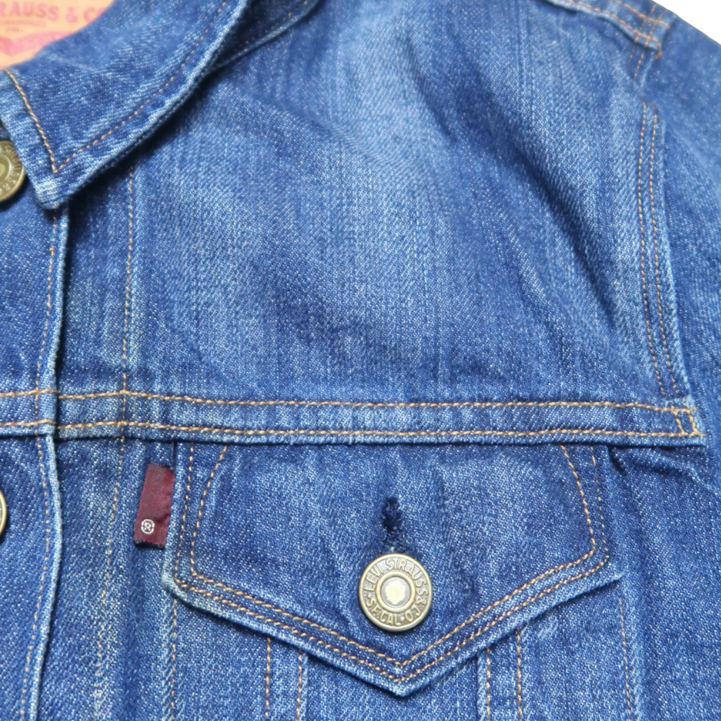 LEVIS DENIM JACKET - S