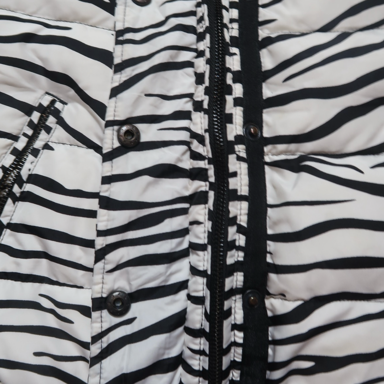 VINTAGE ONLY VEST - M