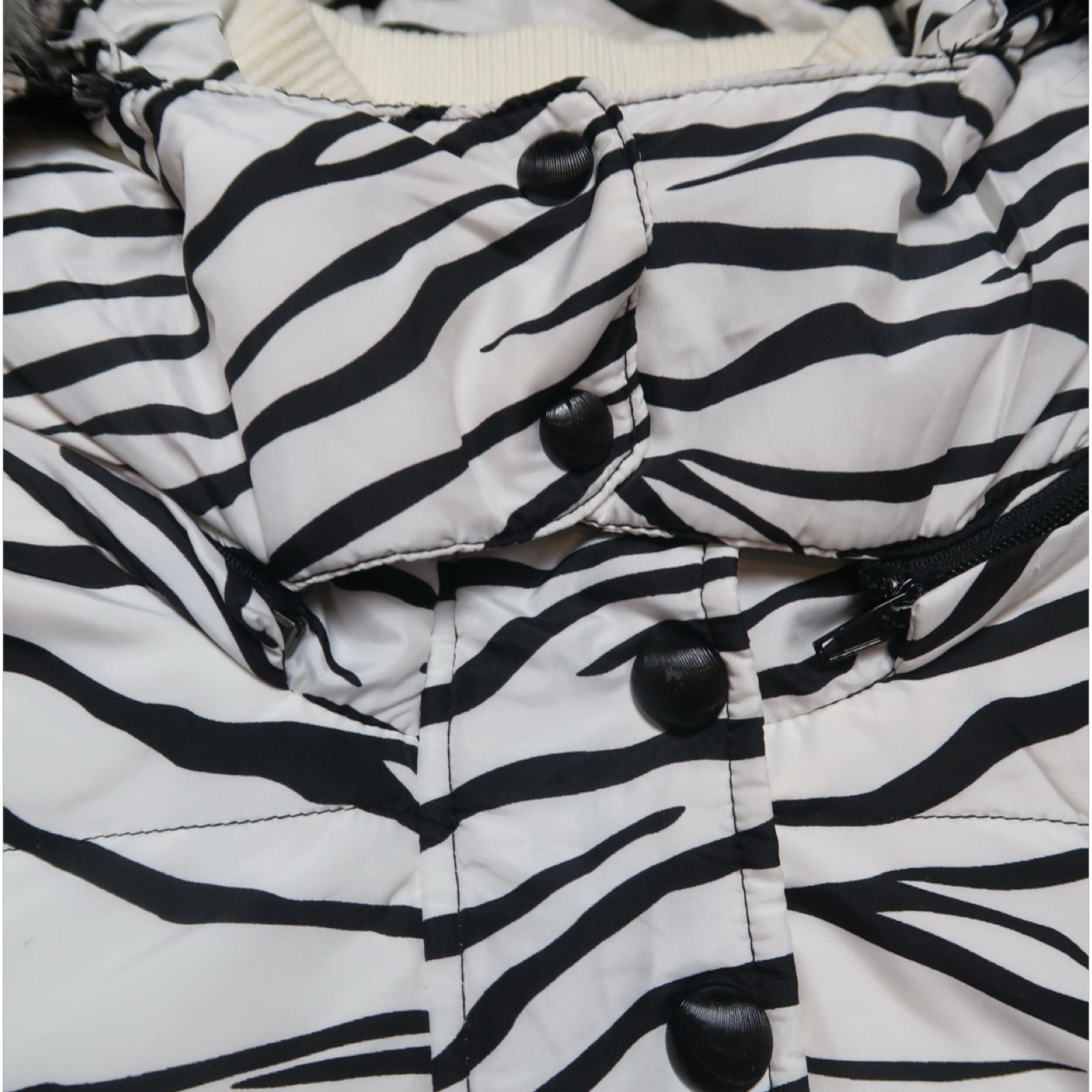VINTAGE ONLY VEST - M