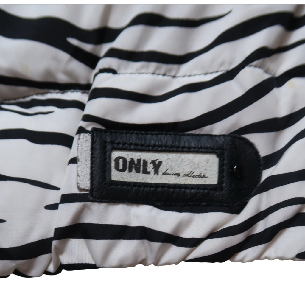 VINTAGE ONLY VEST - M