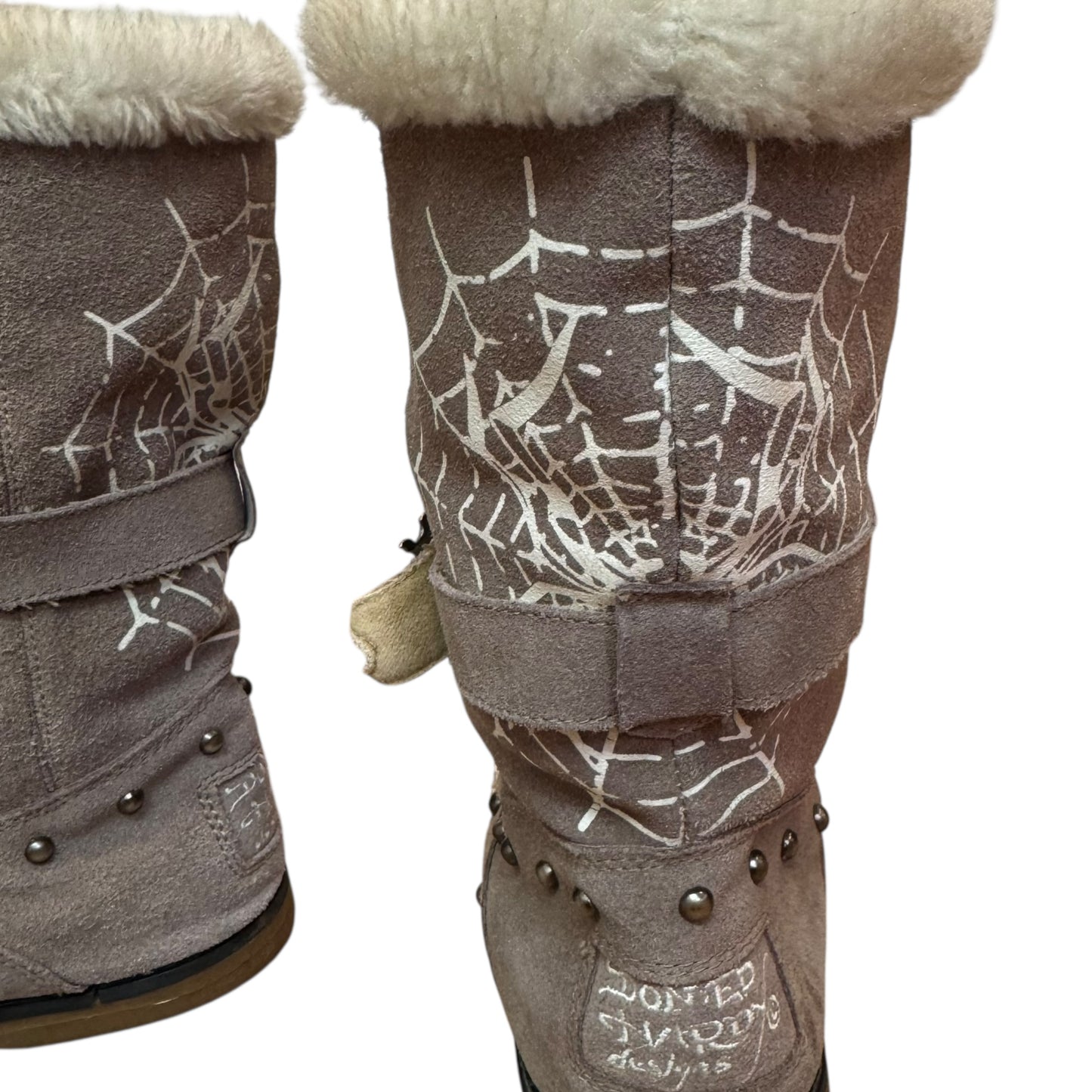 ED HARDY FUR BOOTS - 38/39