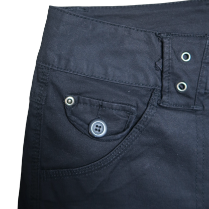 VINTAGE BLACK CAPRI - L