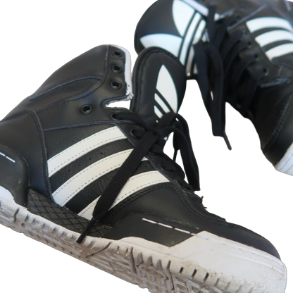 ADIDAS ORIGINAL SHOE - EU37