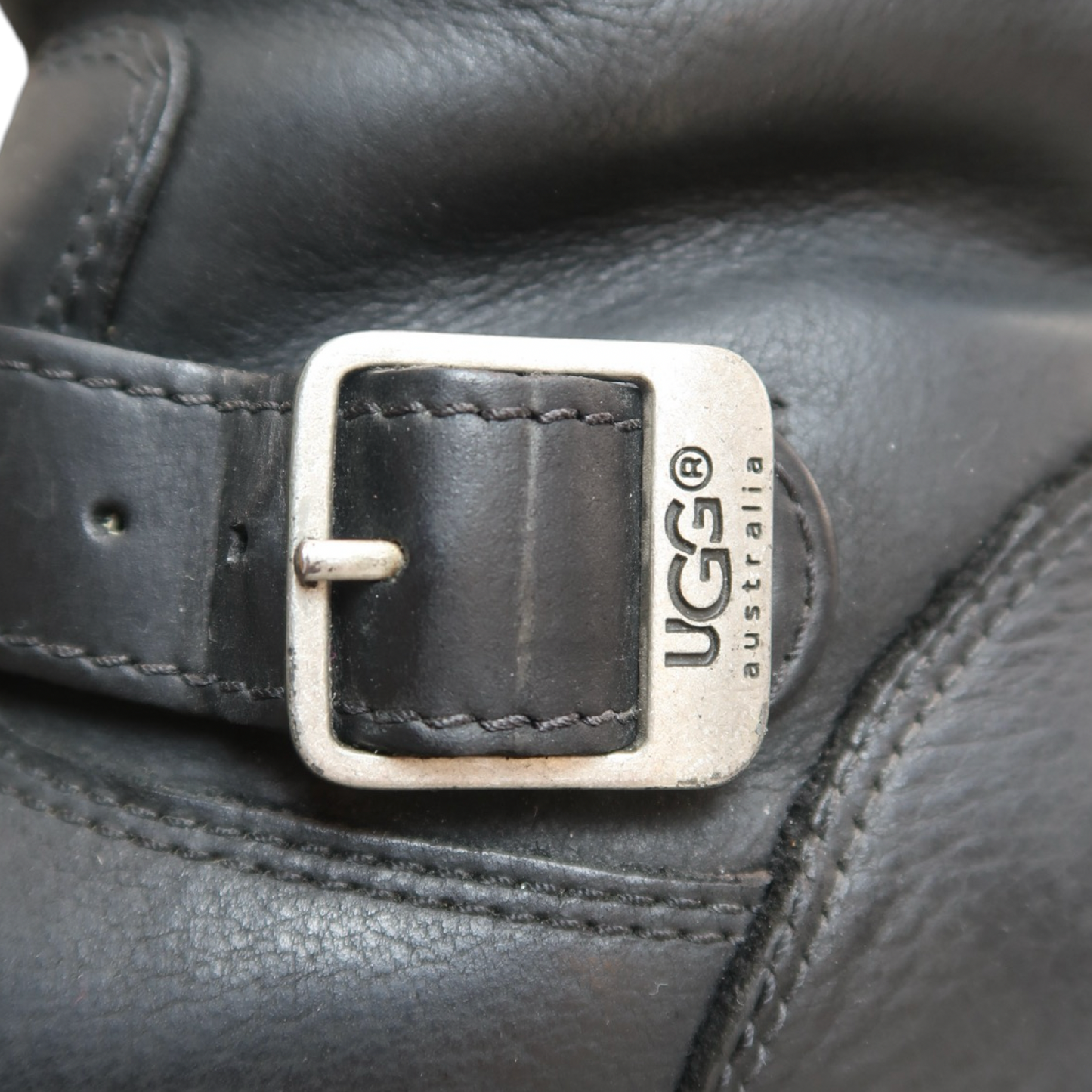VINTAGE LEATHER UGG - EU37