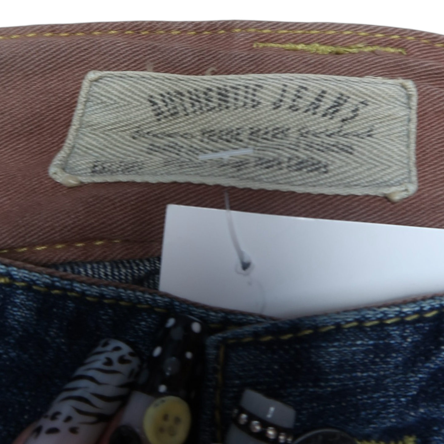 VINTAGE GROMMET JEANS - 32"